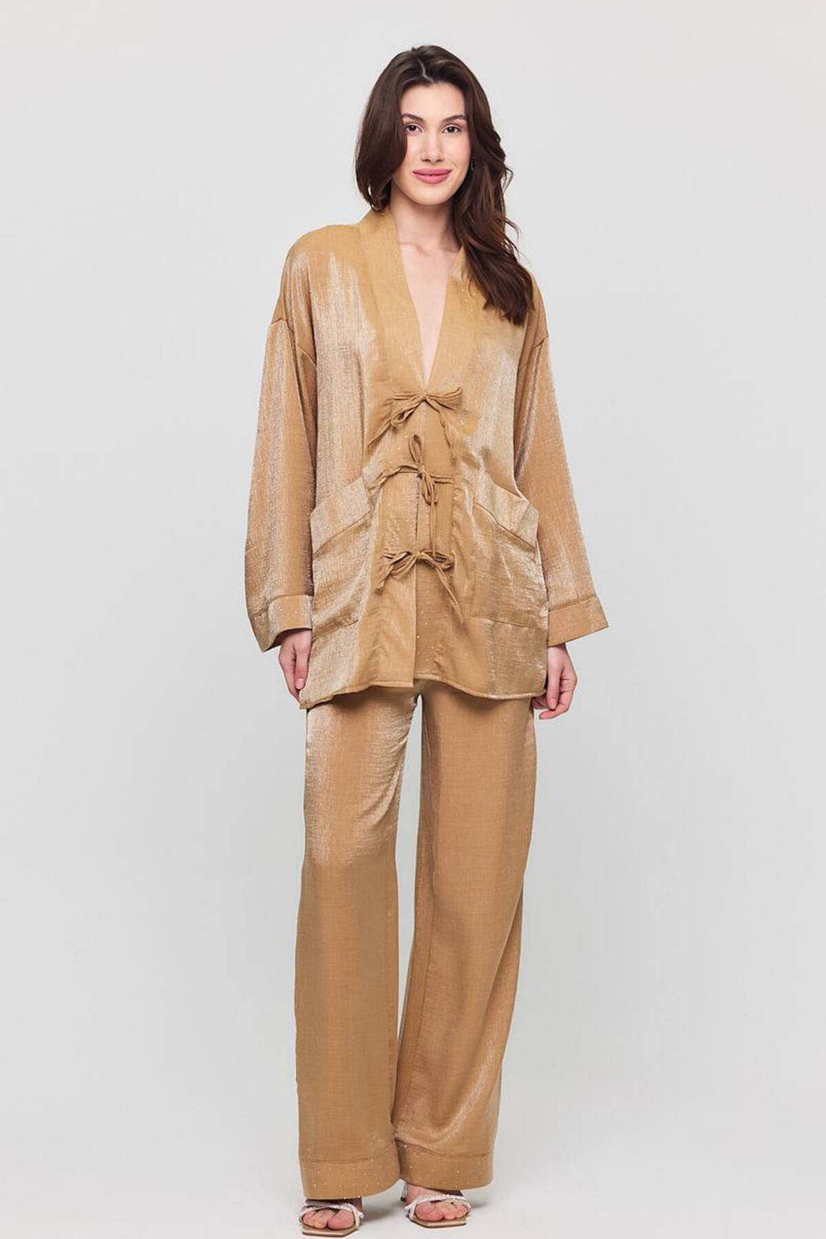 Bej Bağlamalı Kimono Detaylı Taşlı Takım 41660003.55