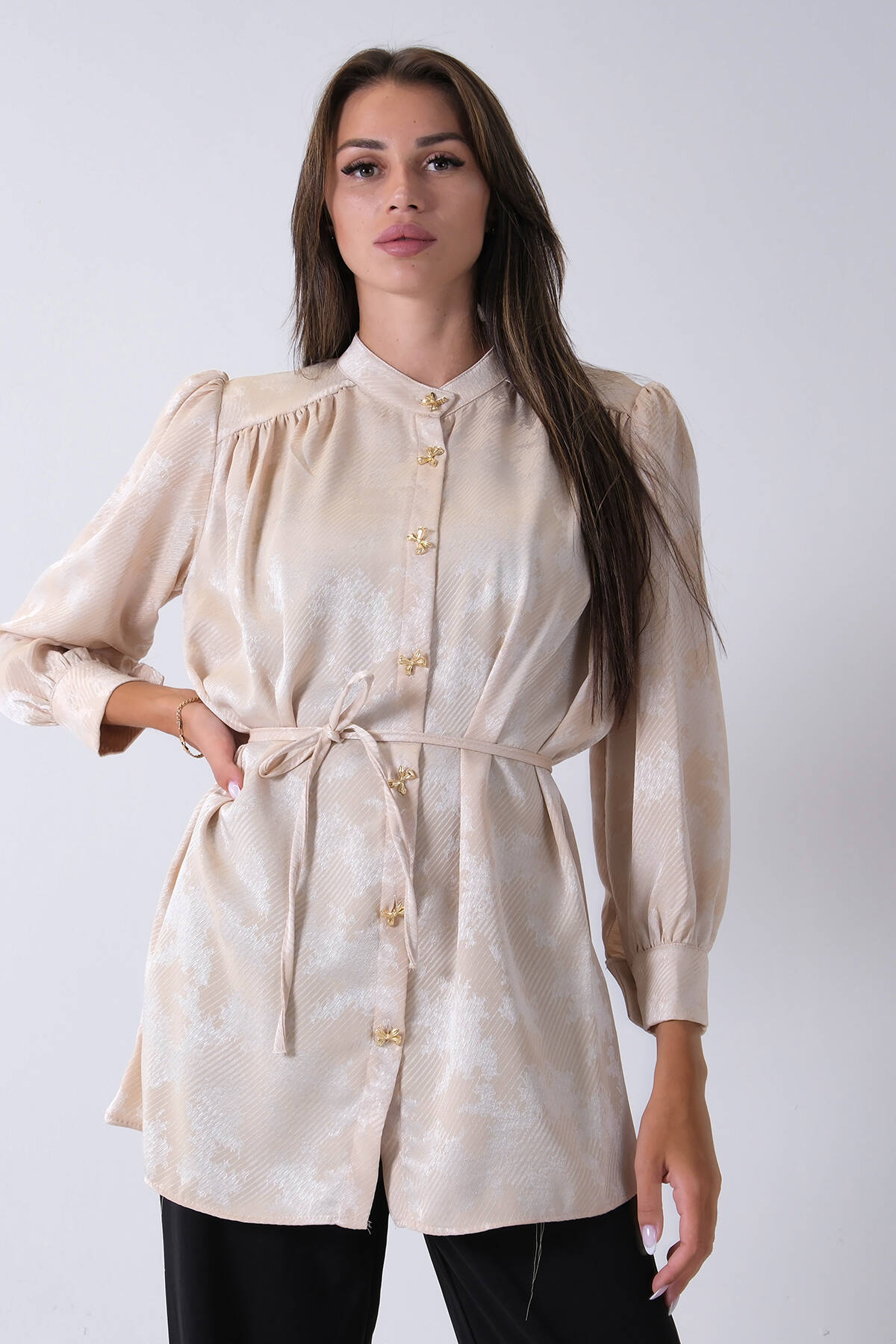 Bej Hakim Yaka Bel Bağlamalı Desenli Tunik 4595333.55 - Ardanewline