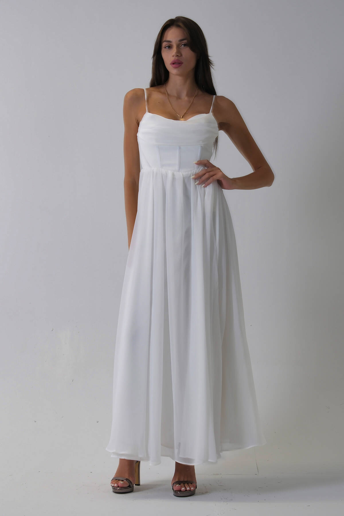 Beyaz Askılı Drapeli Uzun Şifon Abiye 08020032.15 - Ardanewline (1)