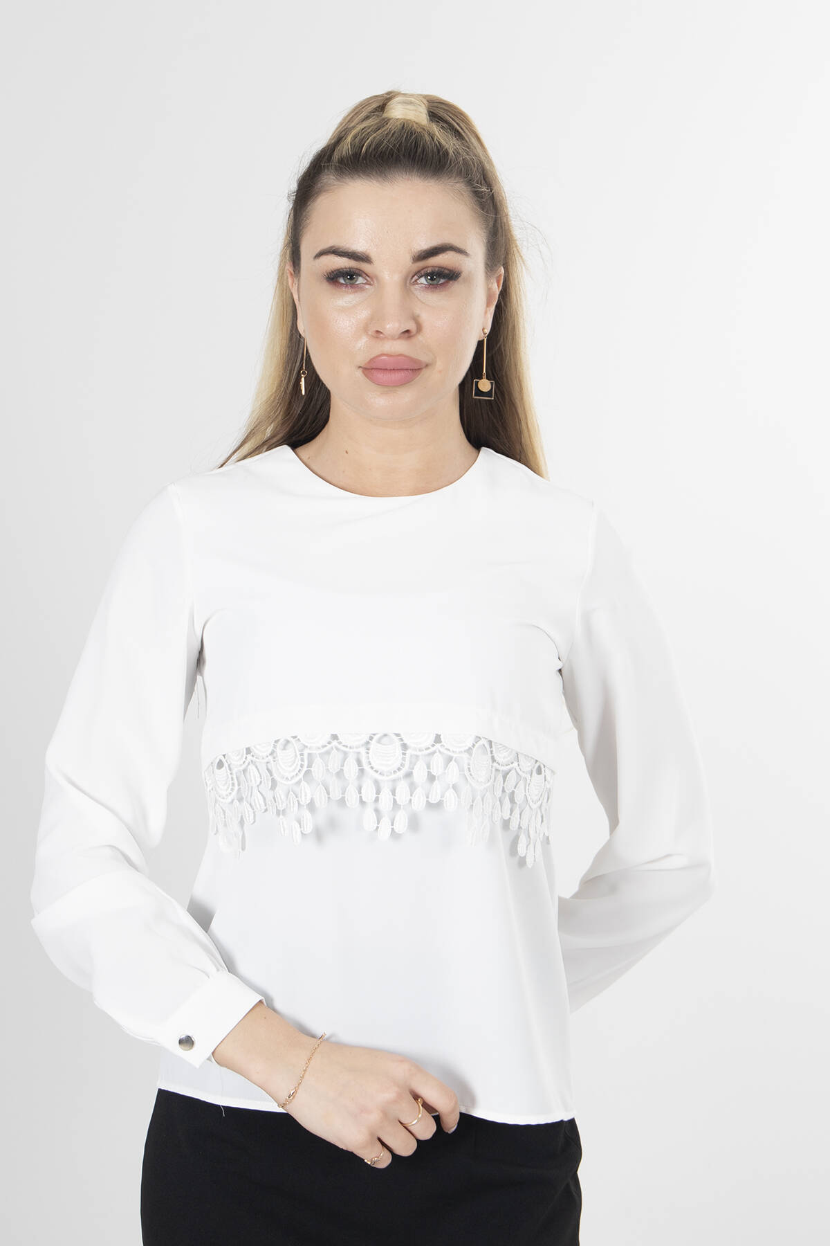 Beyaz Dantel Detaylı Şifon Bluz 0806567.15 - Ardanewline