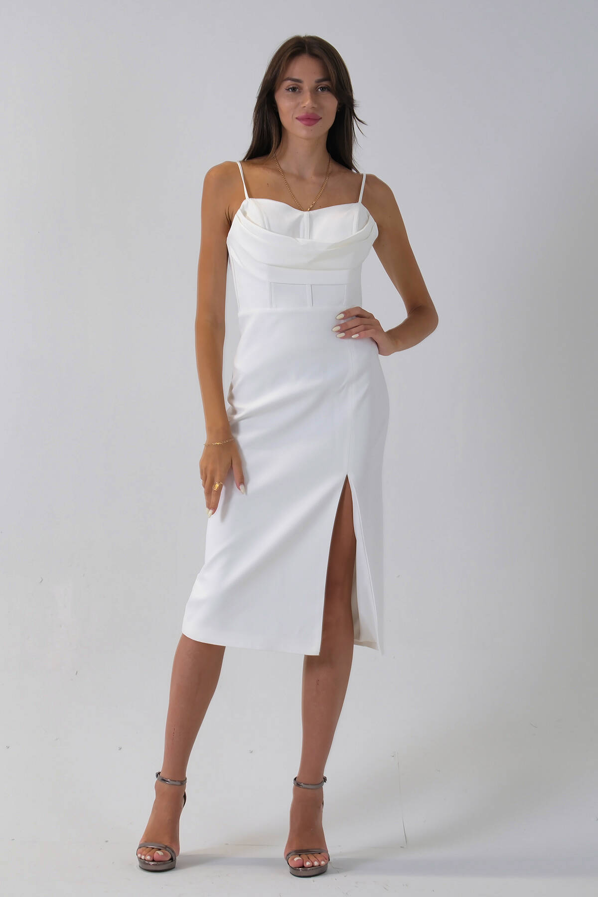 Beyaz İp Askılı Yırtmaç Detaylı Midi Boy Abiye 0801078.15 - Ardanewline (1)