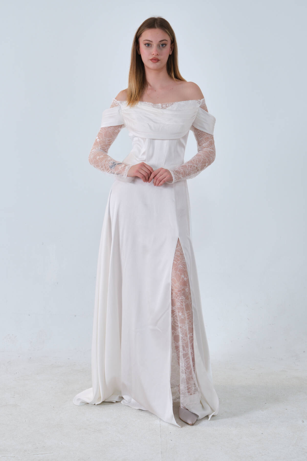 Beyaz Kolları Dantel Detaylı Drapeli Abiye 9705561.15 - Ardanewline