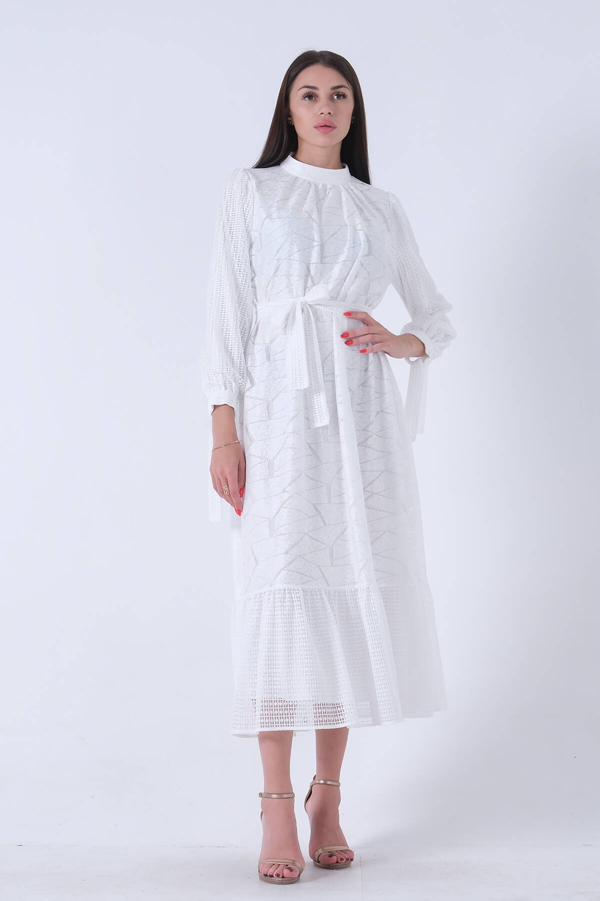 Beyaz Seyyar Kemerli Bilekten Bağlamalı Astarlı Tesettür Elbise 4571289.15 - Ardanewline (1)