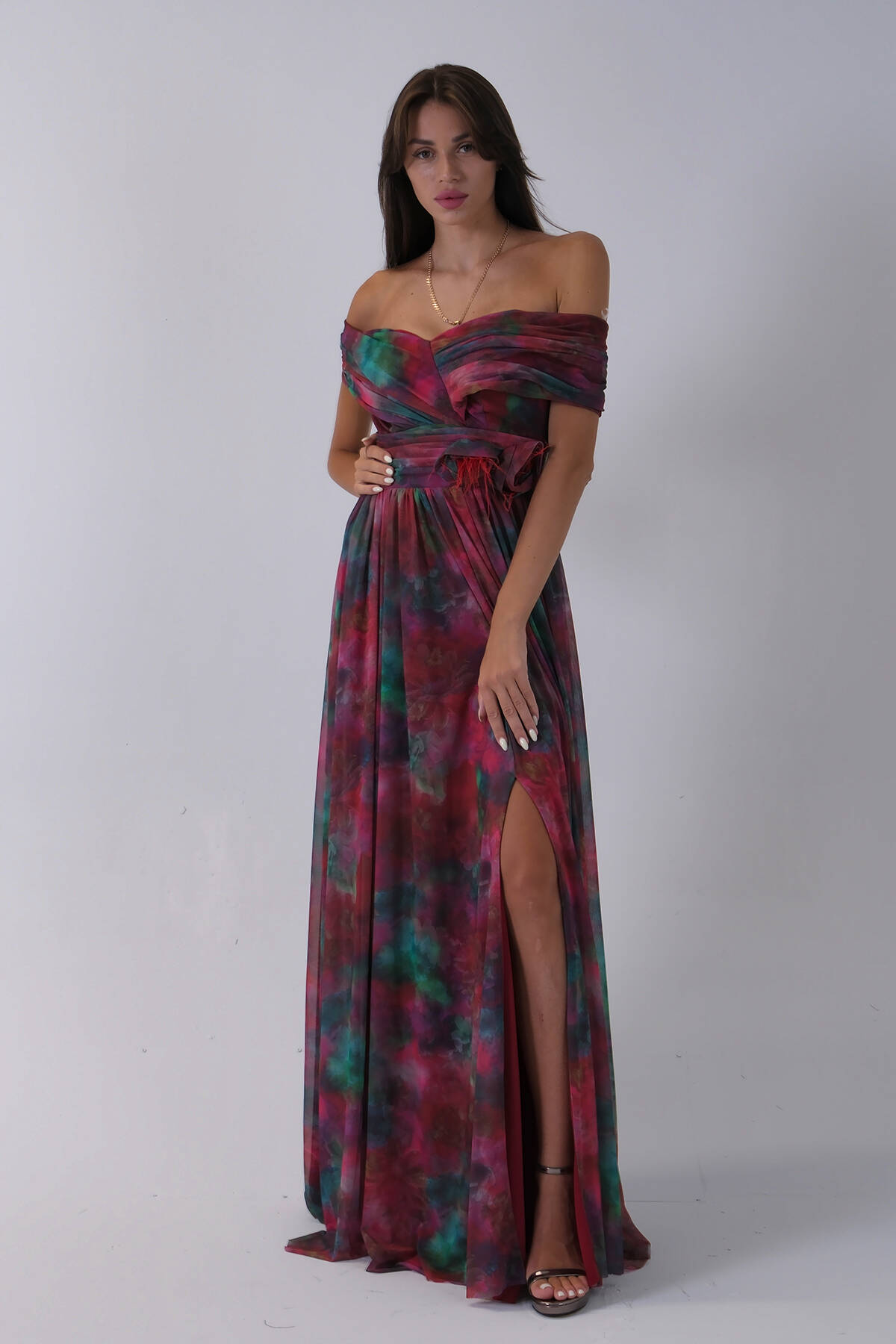 Bordo Beli Çiçek Detaylı Desenli Şifon Abiye 0801102.04 - Ardanewline