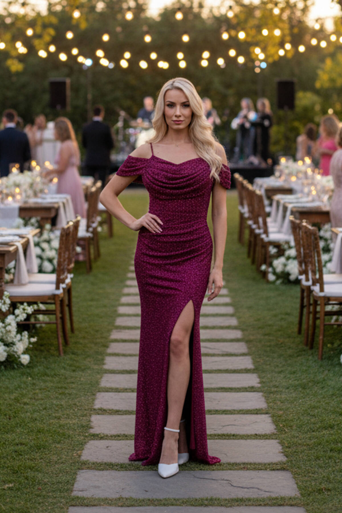 Fuşya Düşük Omuz Yırtmaç Detaylı Pul Payet Abiye 9705646.12 - Ardanewline