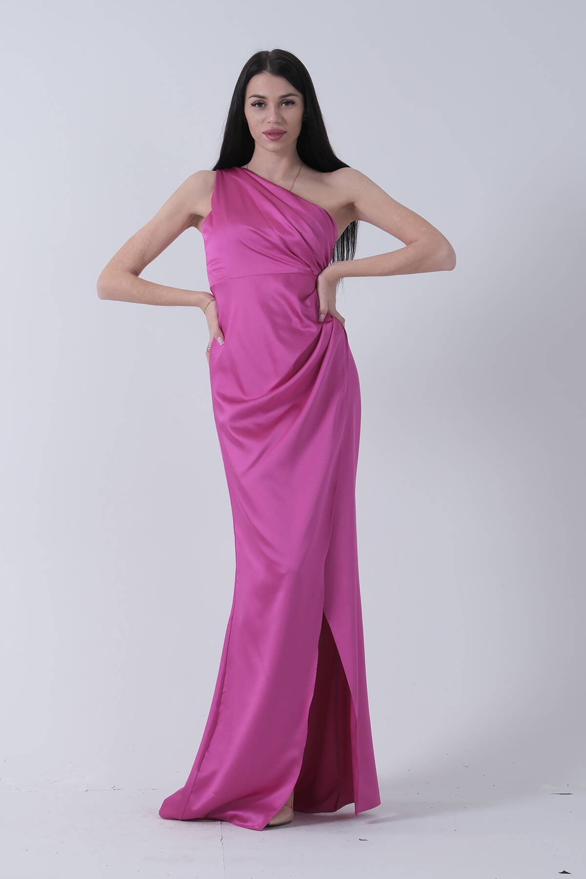 Fuşya Önü Yırtmaçlı Tek Omuz Şık Abiye 0801563.12 - Ardanewline (1)