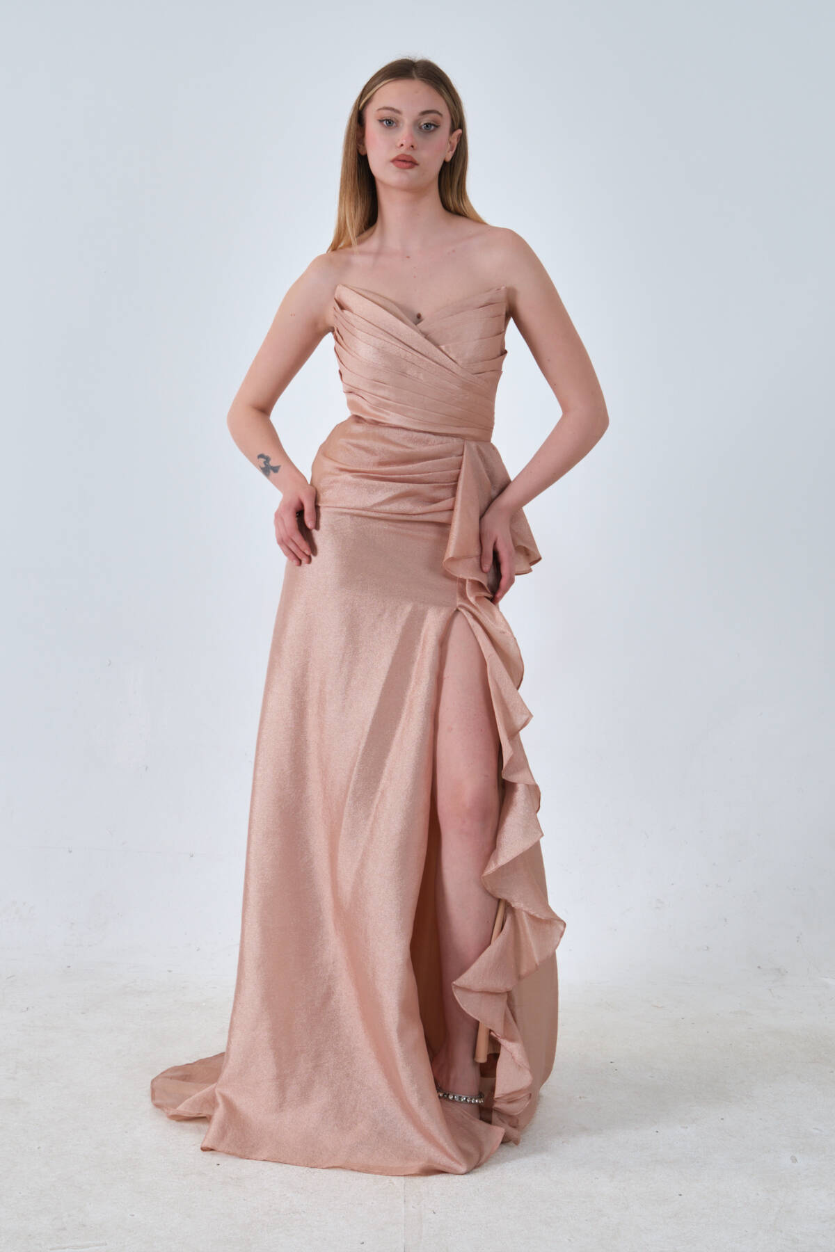 Gold Önü Fırfırlı Straplez Abiye 0801184.122 - Ardanewline (1)