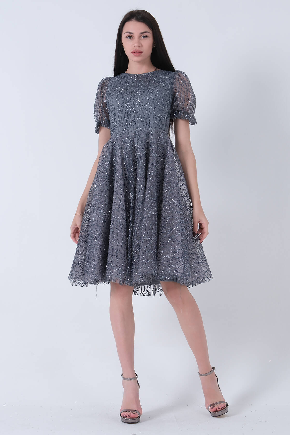 Gri Midi Boy Kısa Yuvarlak Yaka Simli Tül Abiye Elbise 6502459.06 - Ardanewline