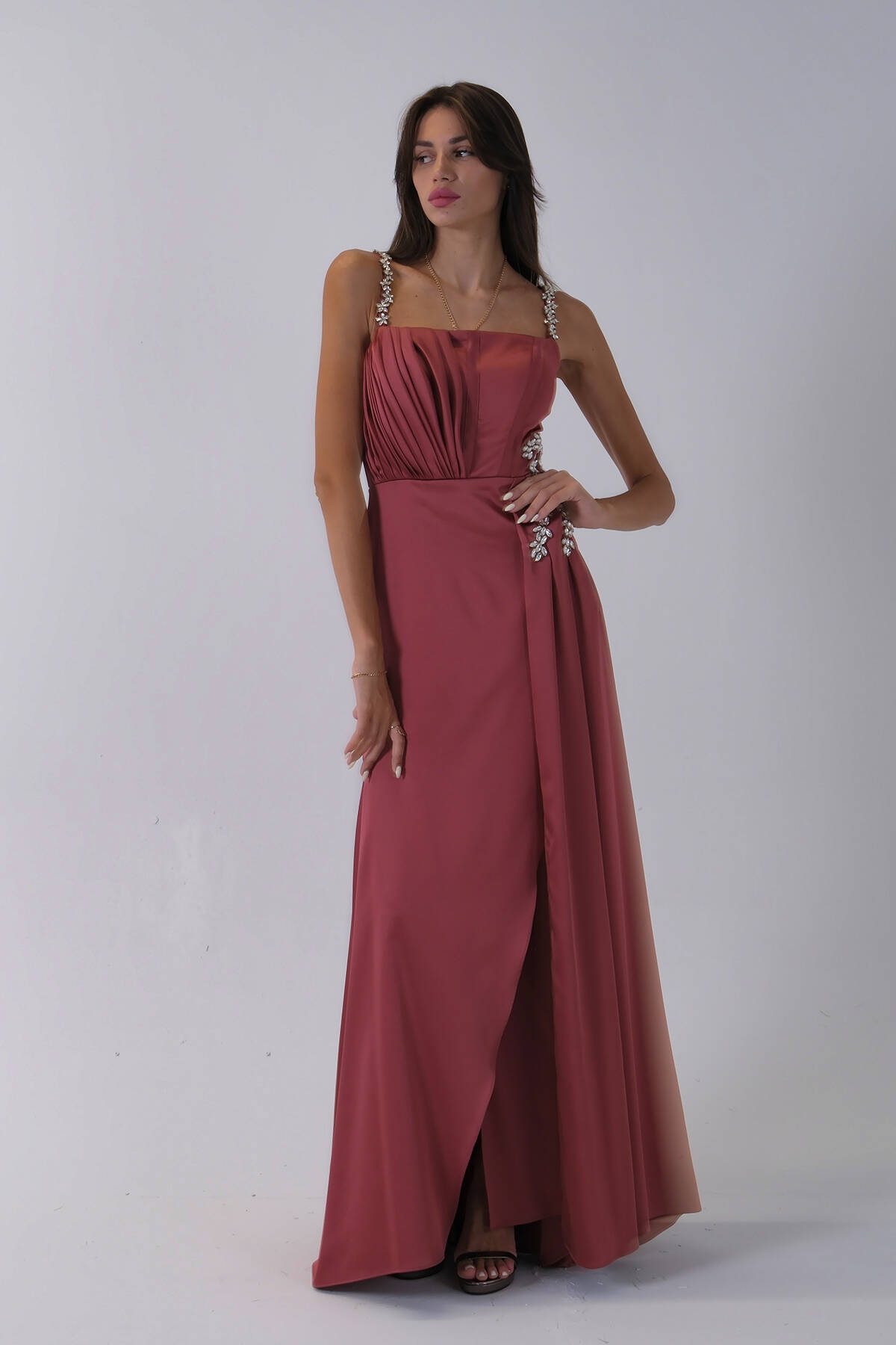 Gül Beli ve Askısı Taş İşlemeli Yırtmaç Detaylı Abiye 0801033.25 - Ardanewline (1)
