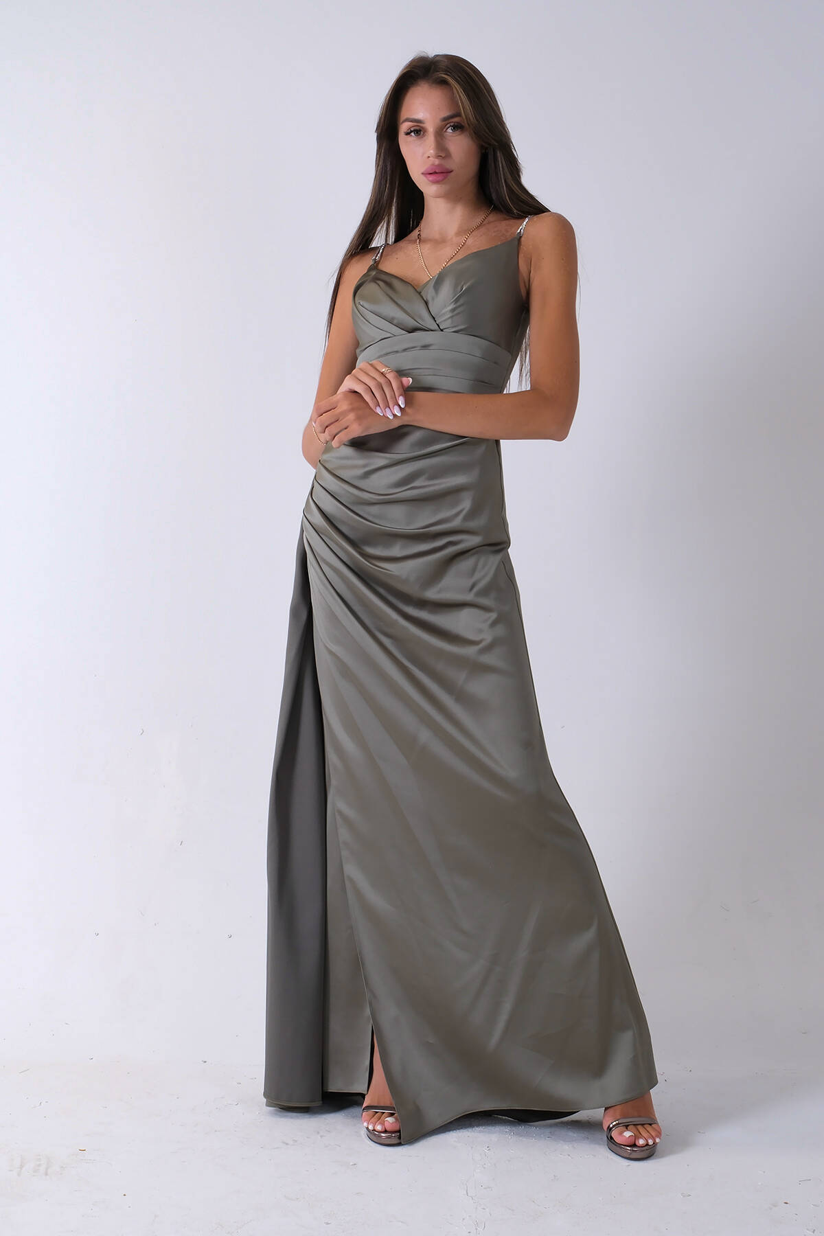 Haki Gümüş Askı Detaylı Yırtmaçlı Straplez Abiye 0801023.23 - Ardanewline