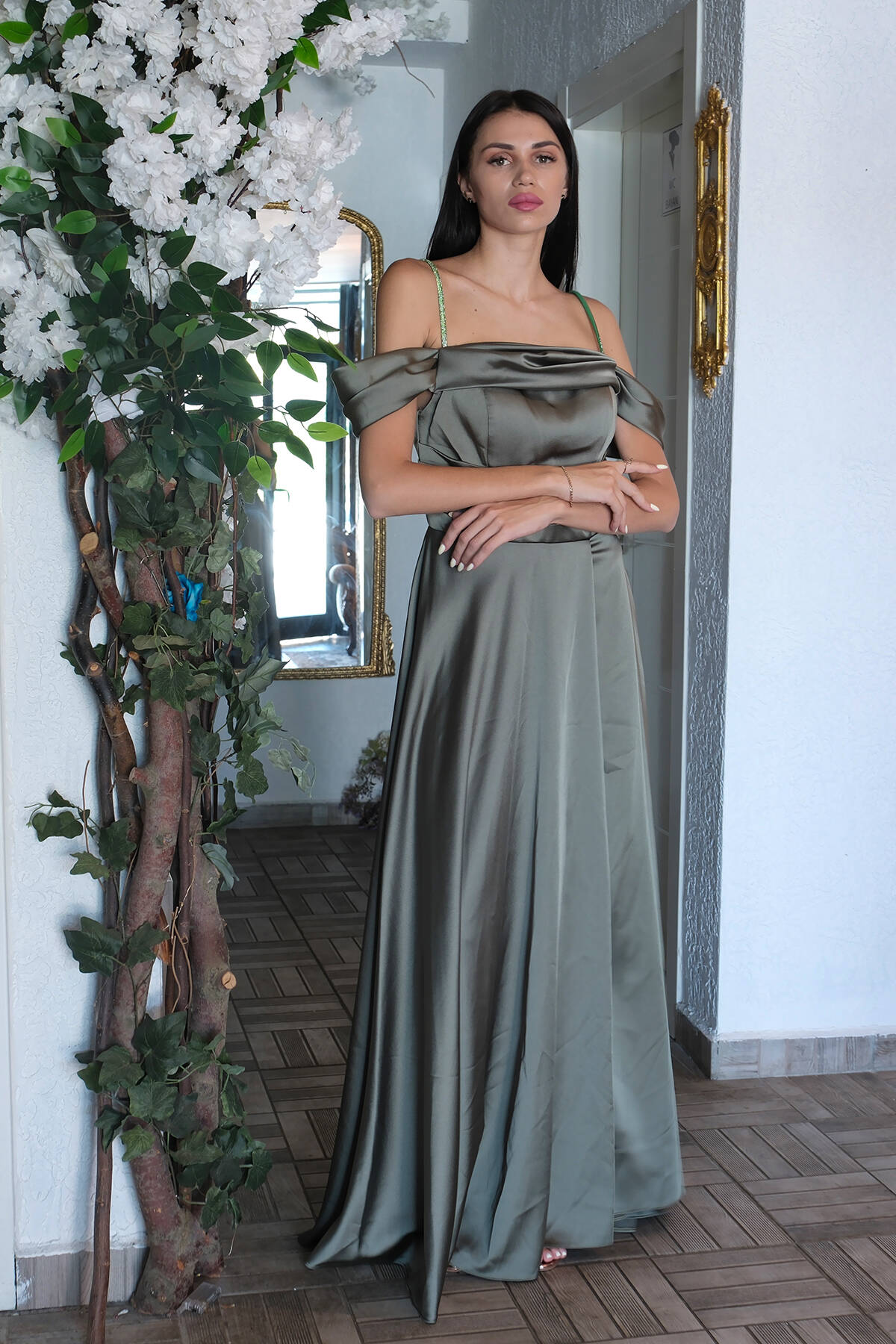 Haki Taş Askılı Düşük Kol Saten Abiye 0806118.23 - Ardanewline (1)