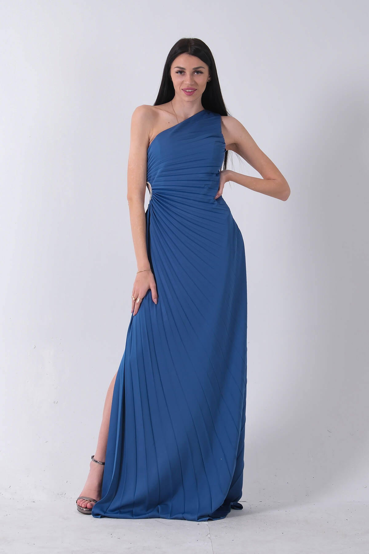 İndigo Bel Dekolteli Taş İşlemeli Abiye Elbise 4521014.98 - Ardanewline