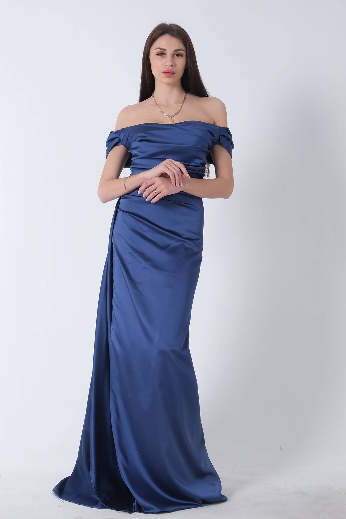 İndigo Drape Detaylı Saten Kumaş Abiye Elbise 9704858.98 - Ardanewline (1)
