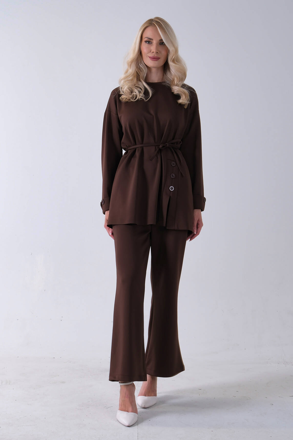 Kahve Bisiklet Yaka Önü Düğme Kapama Görünümlü Pantolonlu Scuba Takım 4592265.05 - Ardanewline (1)