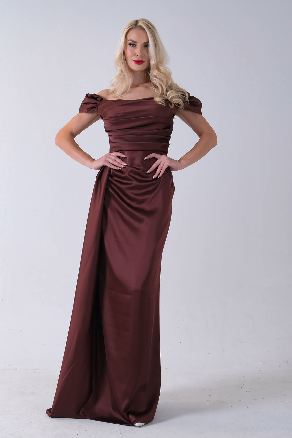 Kahve Drape Detaylı Saten Kumaş Abiye Elbise 9704858.05 - Ardanewline (1)