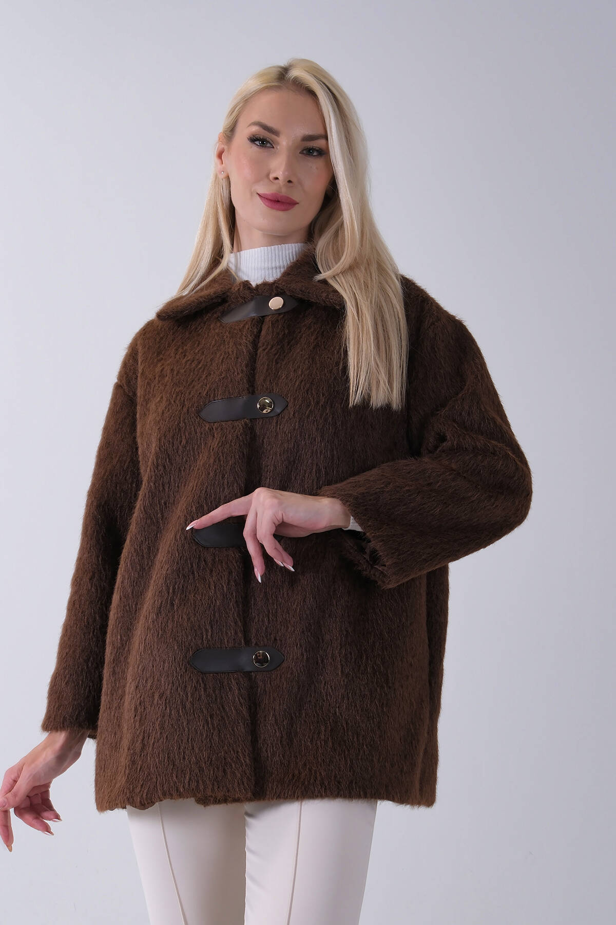 Kahve Gömlek Yakalı 4 Düğme Deri Bukle Detaylı Kaşe Yün Ceket 5307122.05 - Ardanewline