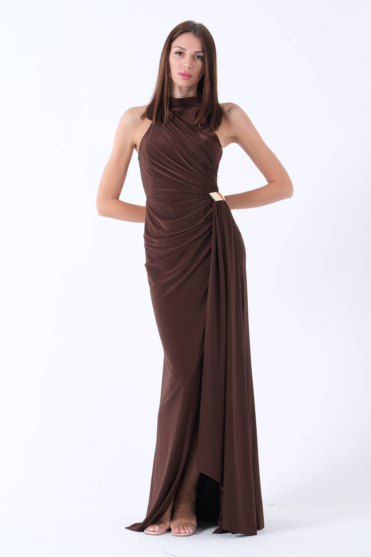 Kahve Halter Yaka Drapeli Beli Gold Toka Detaylı Straplez Abiye 9705862.05 - ArdaNewline