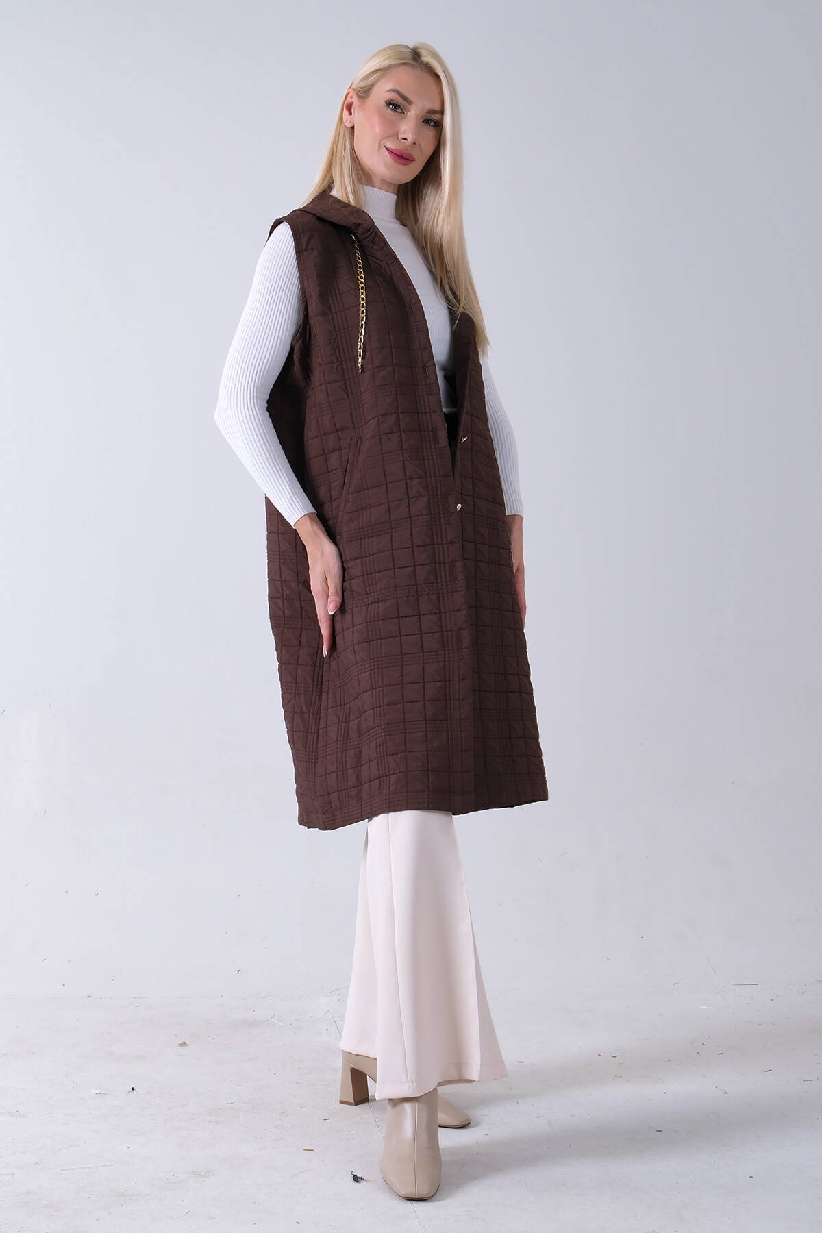 Kahve Zincir Detaylı Fleto Cepli Kapitone Yelek 31070195.05 - Ardanewline (1)