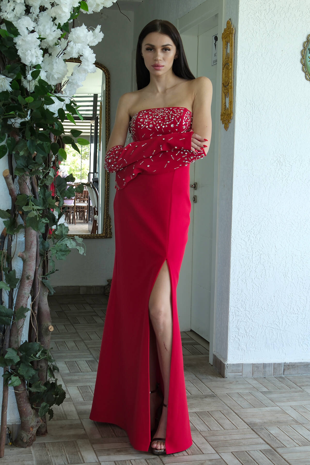 Kırmızı Double Krep Straplez Kol ve Üst Taş Detaylı Abiye 1302305.08 - Ardanewline (1)