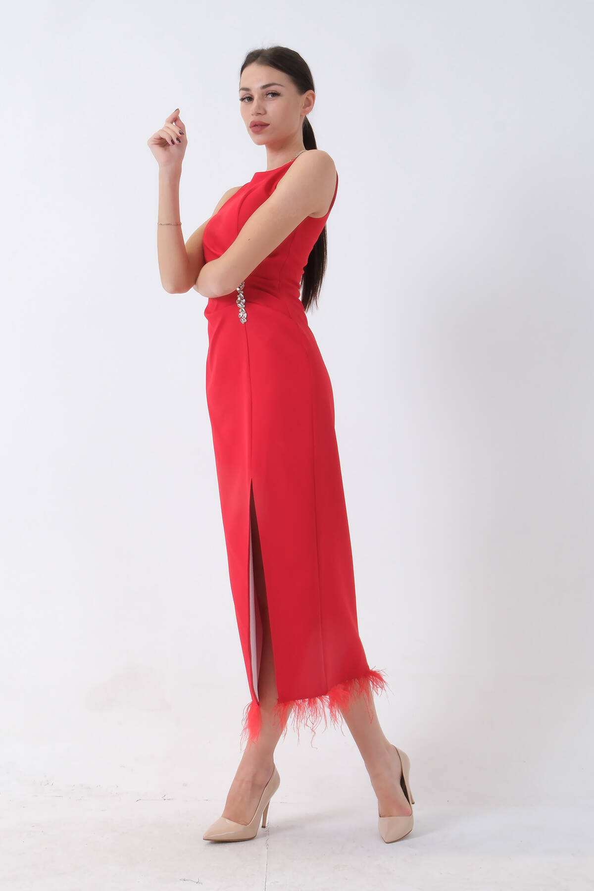 Kırmızı Önü Taş Detaylı Yırtmaçlı Tüy Detaylı Abiye 9705402.08 - Ardanewline (1)