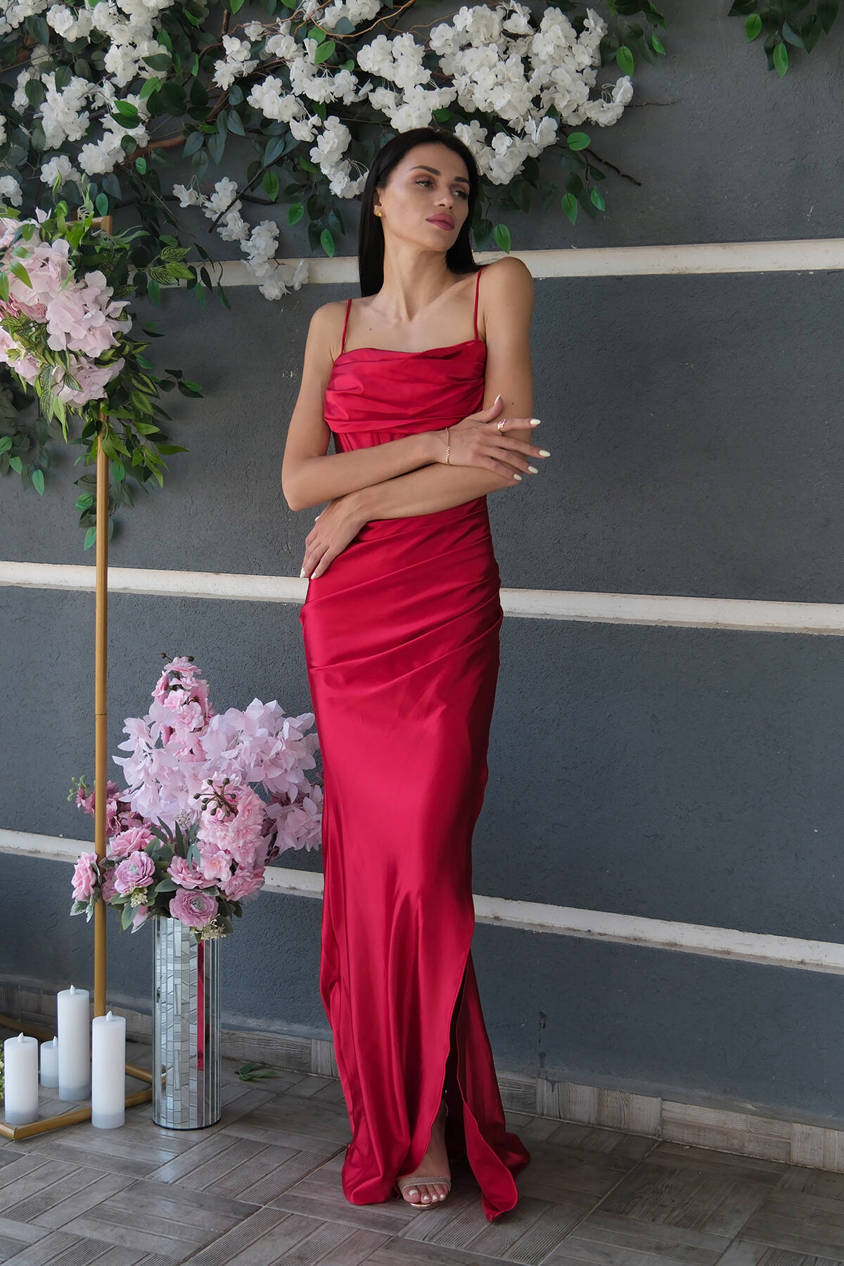 Kırmızı Sırtı Bağlamalı Yırtmaçlı Abiye 4522018.08 - Ardanewline