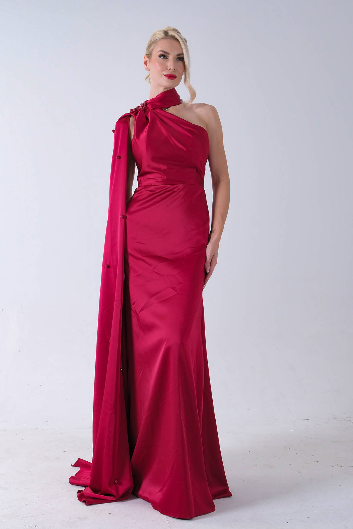 Kırmızı Yaka Kuşak Detaylı Tek Omuz Abiye 0801099.08 - Ardanewline