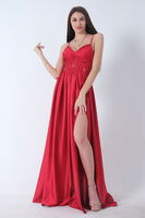 Kırmızı Yırtma Detaylı İp Askılı Saten Abiye Elbise 9704981.08 - 2