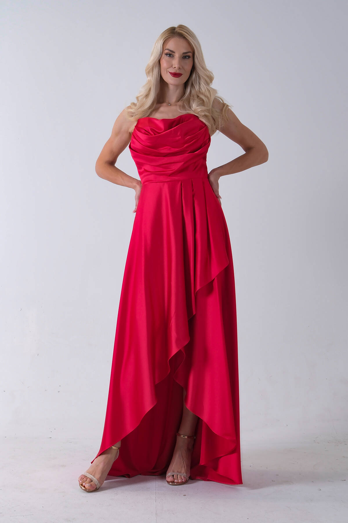 Kırmızı Yırtmaç Detaylı Saten Abiye Elbise 4522348.08 - Ardanewline