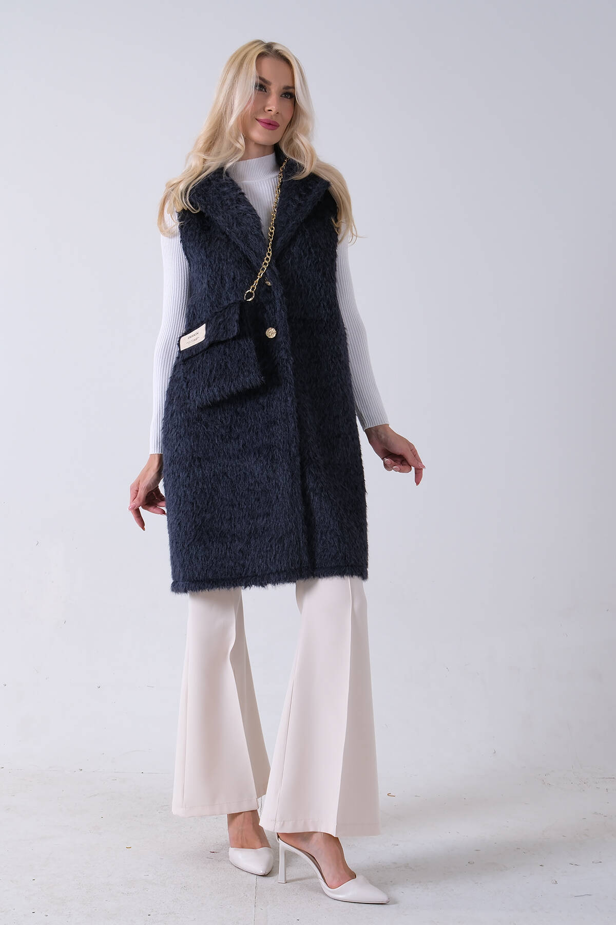 Lacivert Çanta Aksesuarlı Tek Düğmeli Yün Yelek 31070199.02 - Ardanewline (1)