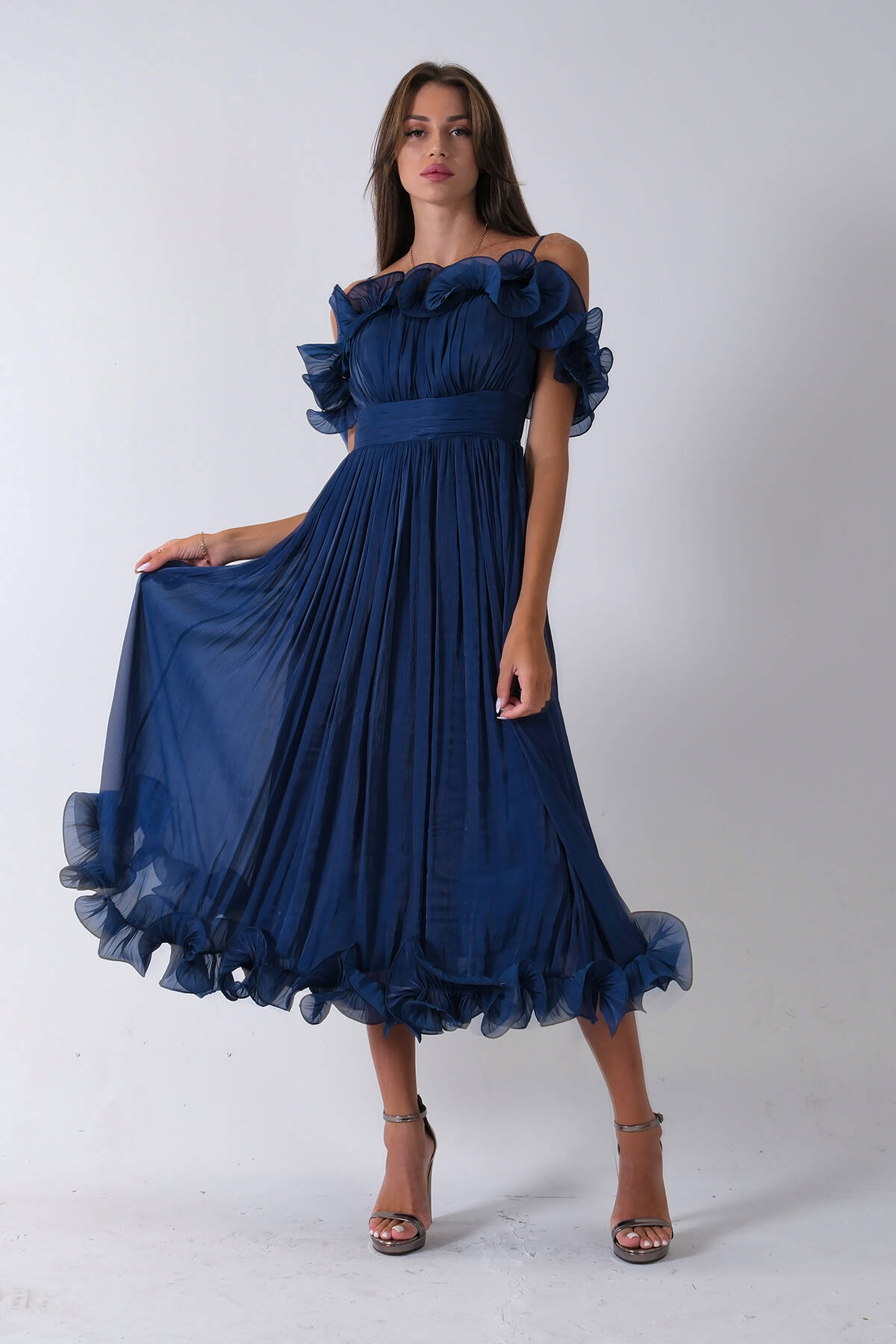 Lacivert Göğüs Ve Etek Ucu Çiçek Detaylı Abiye Elbise 9705622.02 - Ardanewline (1)