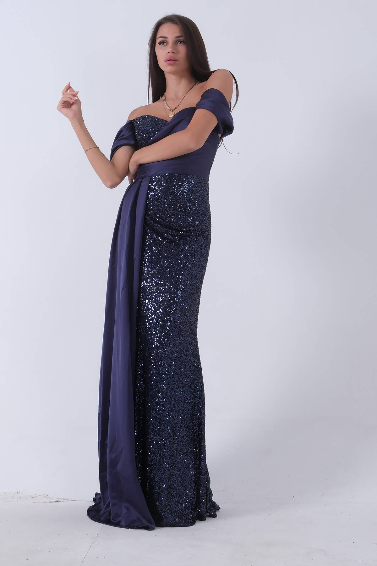 Lacivert Pul Payet Detaylı Yırtmaçlı Abiye 9705321.02 - Ardanewline