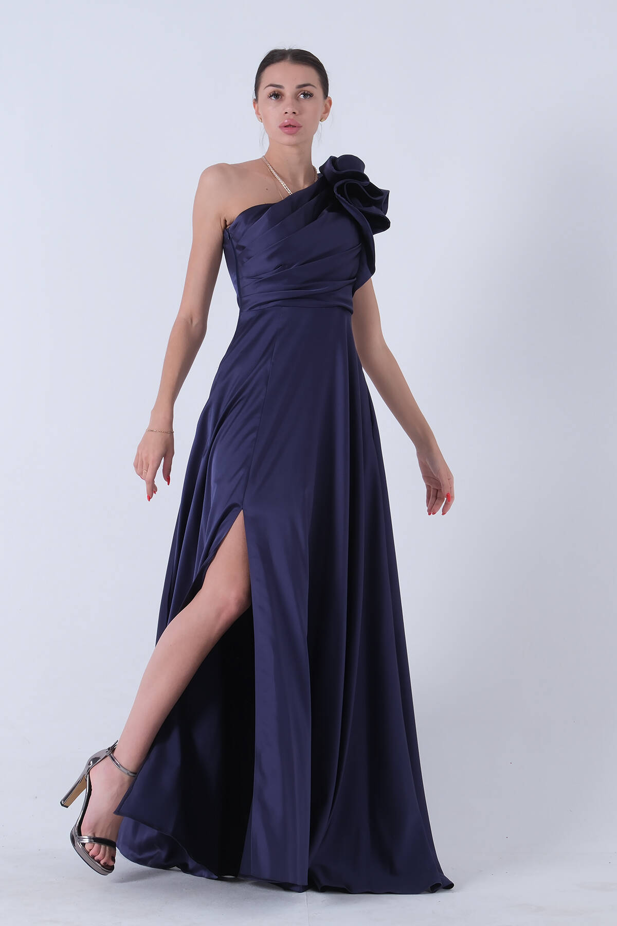 Lacivert Saten Omuz Fiyonklu Abiye Elbise 1302192.02 - Ardanewline