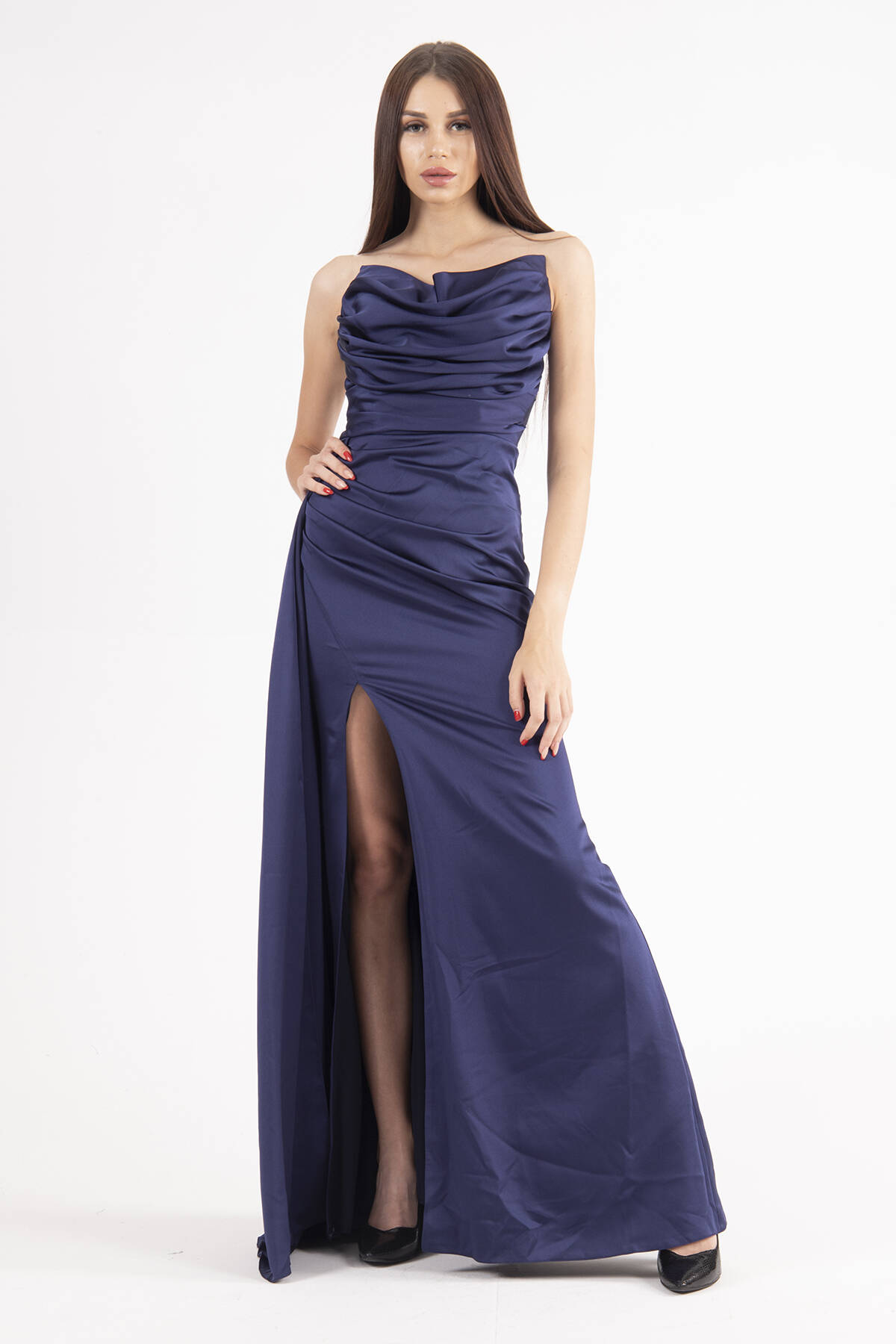 Lacivert Straplez Drape Detaylı Yırtmaçlı Saten Kumaş Abiye Elbise 1607209.02 - Ardanewline