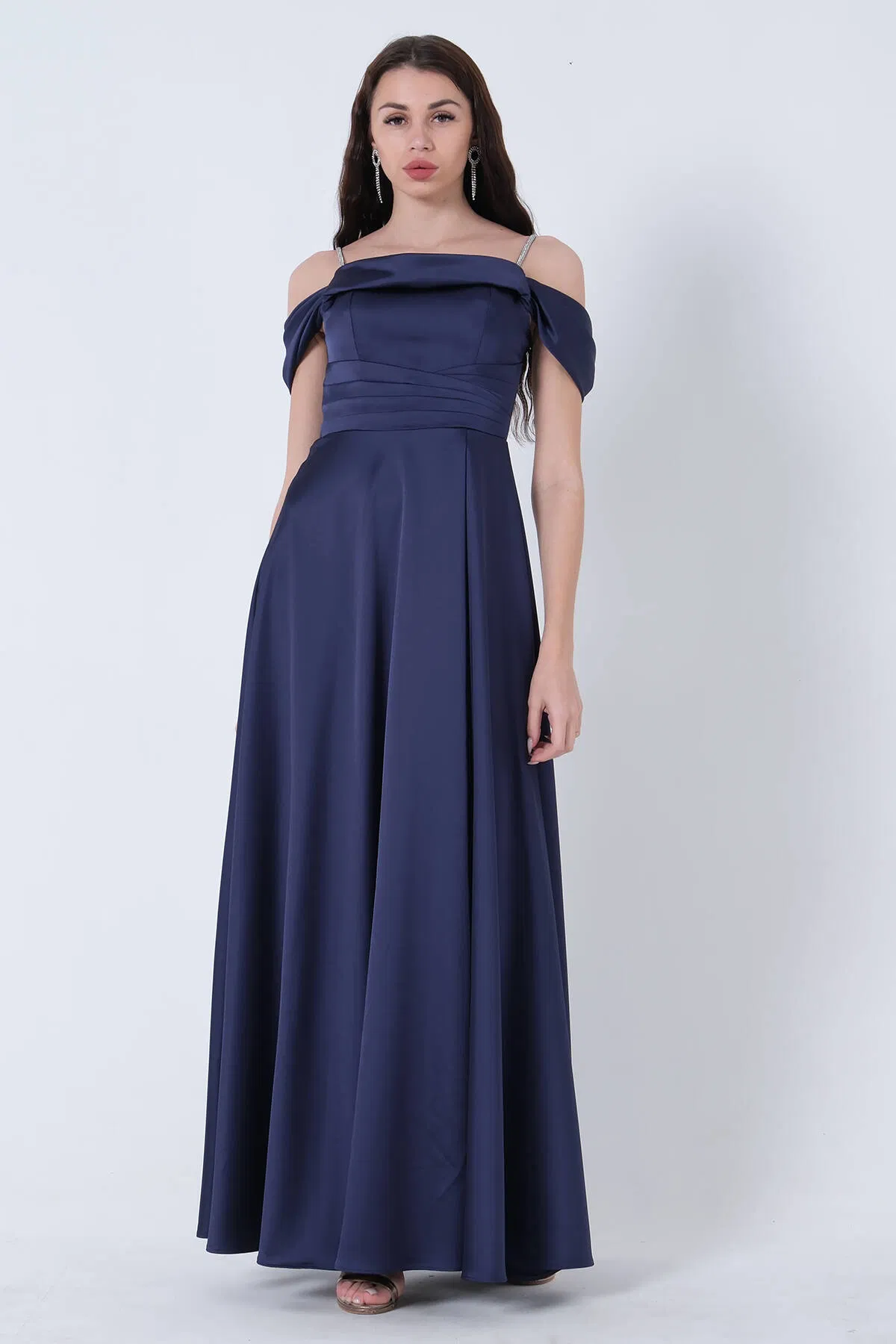 Lacivert Taş Askılı Düşük Kol Saten Abiye 0806118.02 - Ardanewline