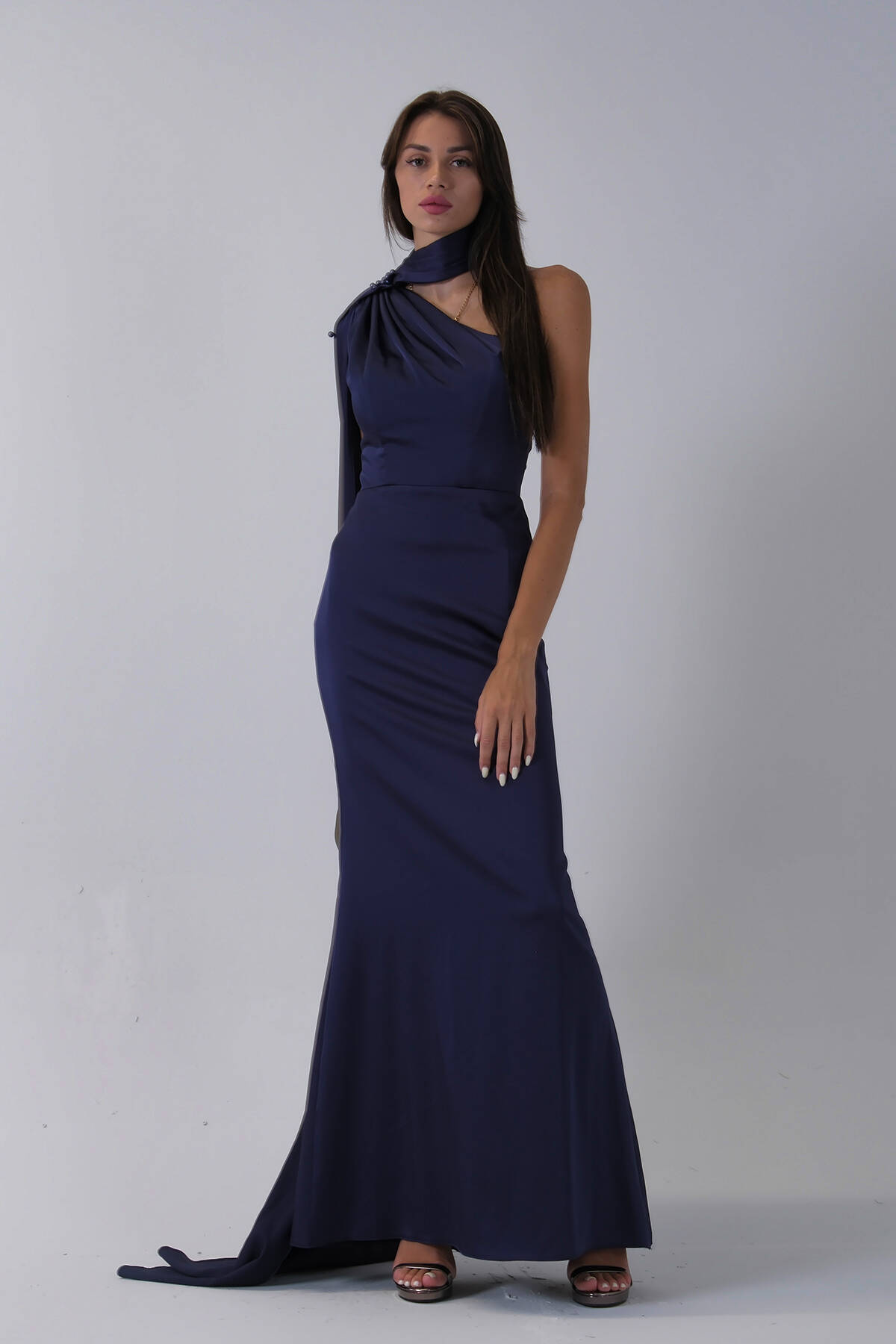 Lacivert Yaka Kuşak Detaylı Tek Omuz Abiye 0801099.02 - Ardanewline