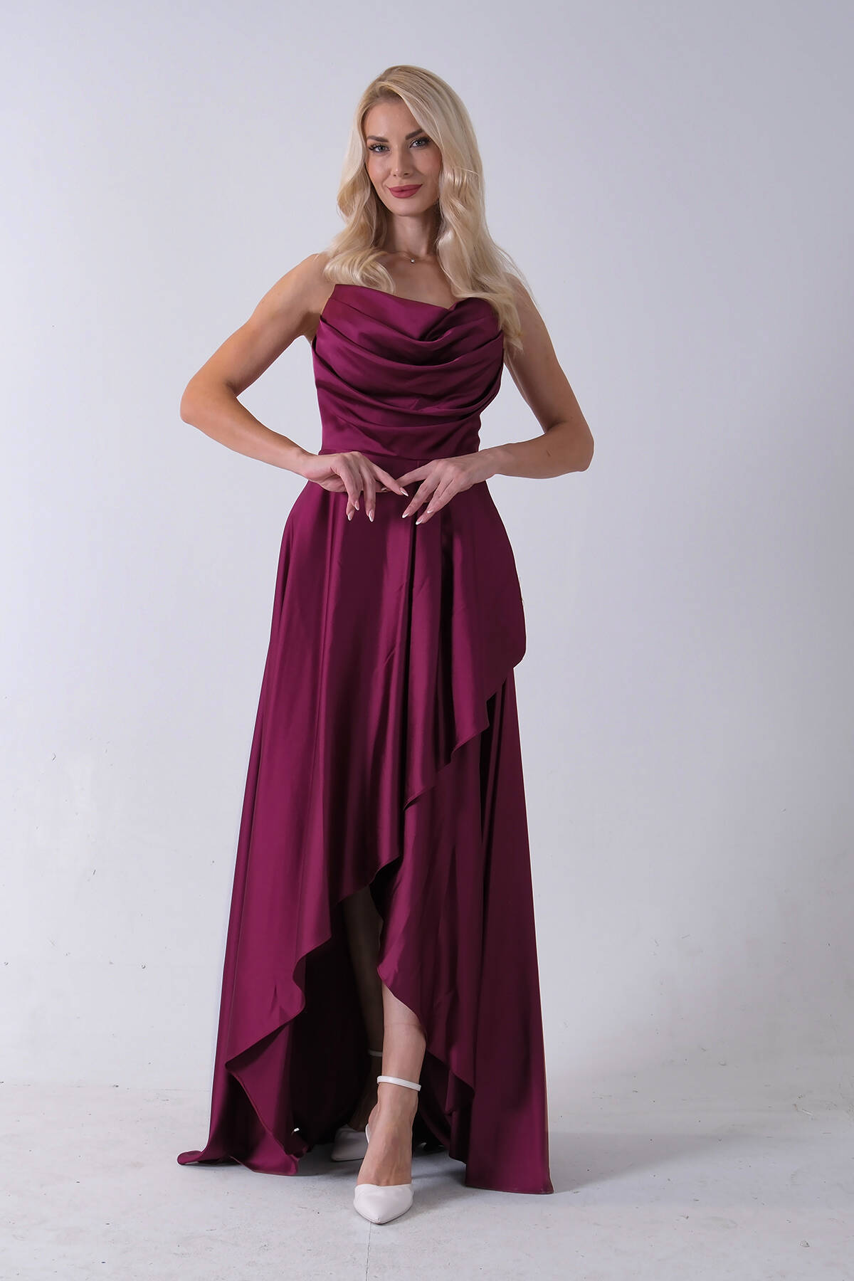 Mürdüm Yırtmaç Detaylı Saten Abiye Elbise 4522348.21 - Ardanewline (1)