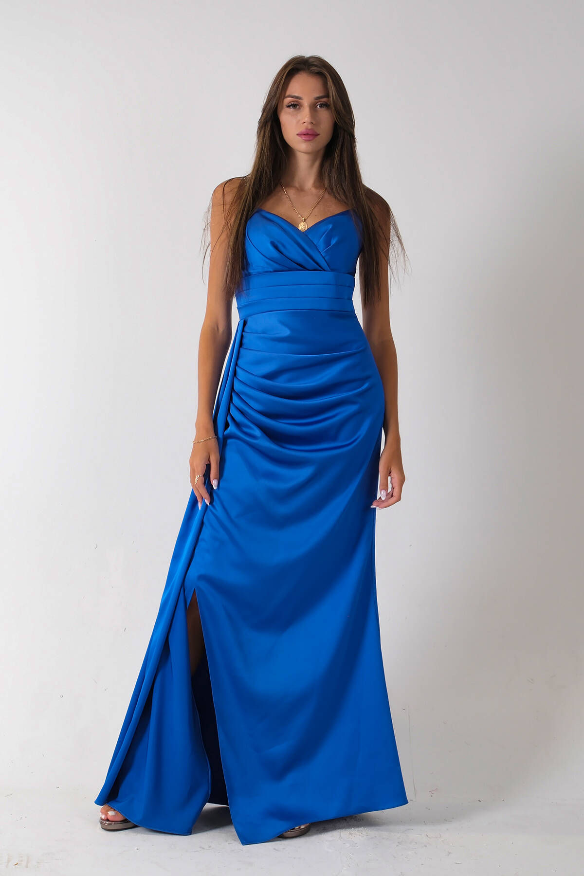 Saks Gümüş Askı Detaylı Yırtmaçlı Straplez Abiye 0801023.26 - Ardanewline (1)