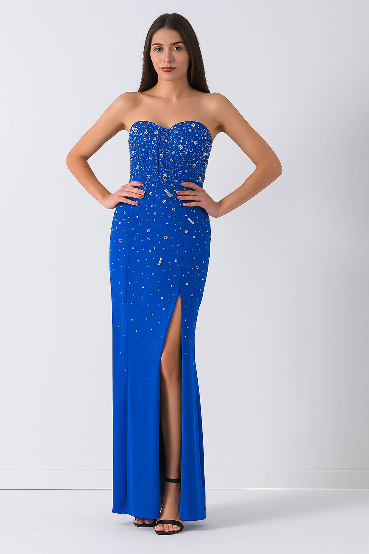 Saks Kadın Straplez Taş Detaylı Yırtmaçlı Abiye Elbise 0801045.26 - Ardanewline