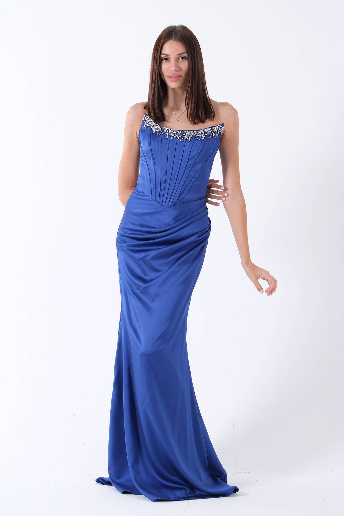 Saks Korsaj Görünümlü Yakası İşlemeli Straplez Abiye 9705875.26 - ArdaNewline