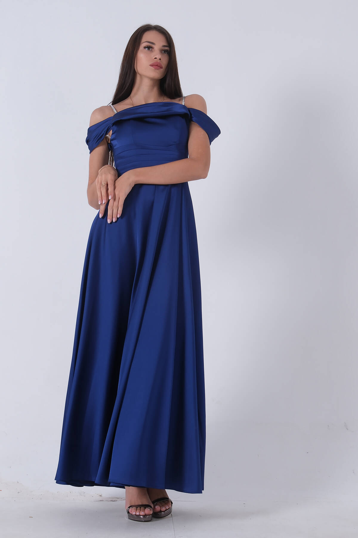 Saks Taş Askılı Düşük Kol Saten Abiye 0806118.26 - Ardanewline (1)