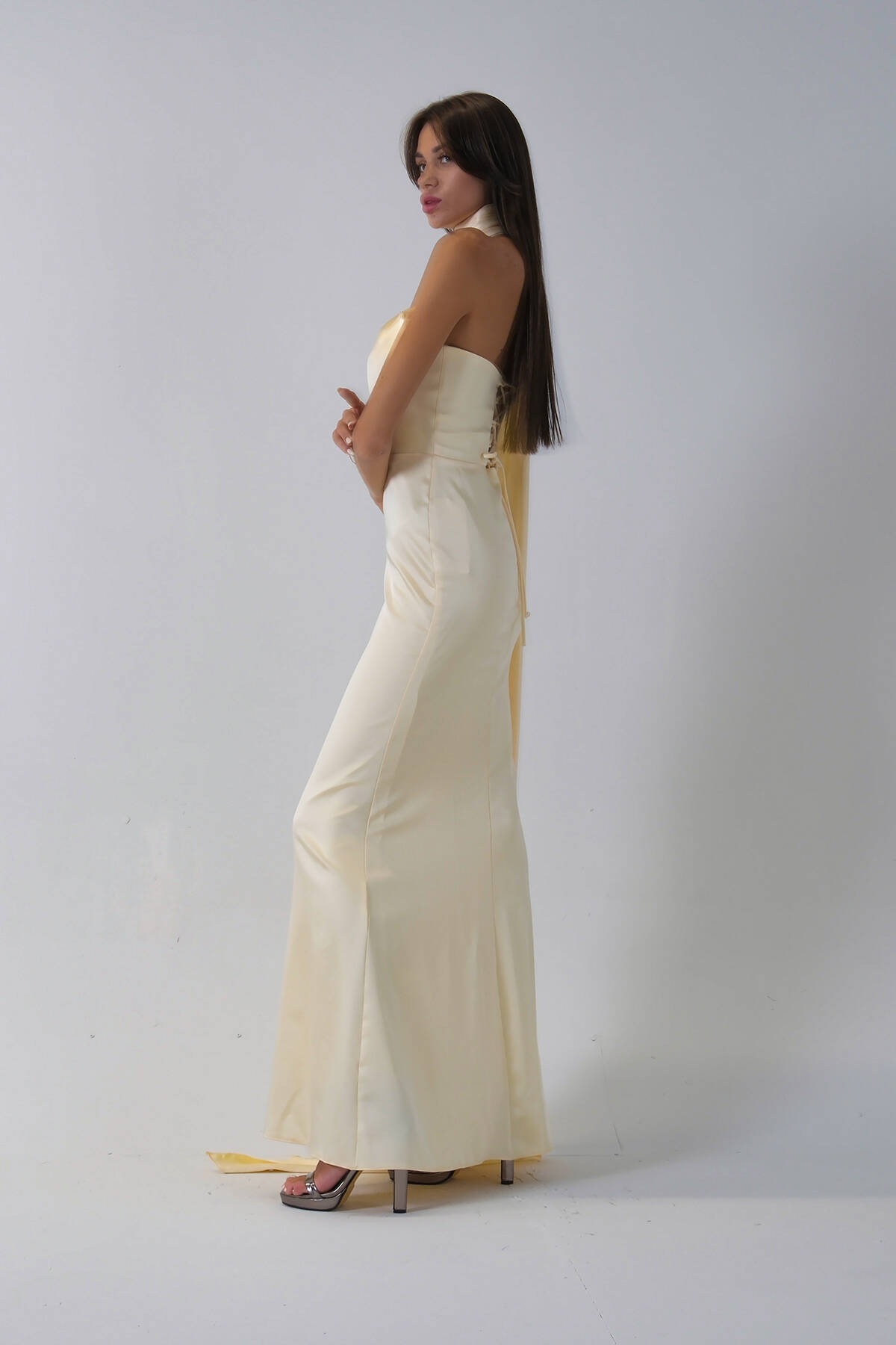 Sarı Yaka Kuşak Detaylı Tek Omuz Abiye 0801099.11 - Ardanewline (1)