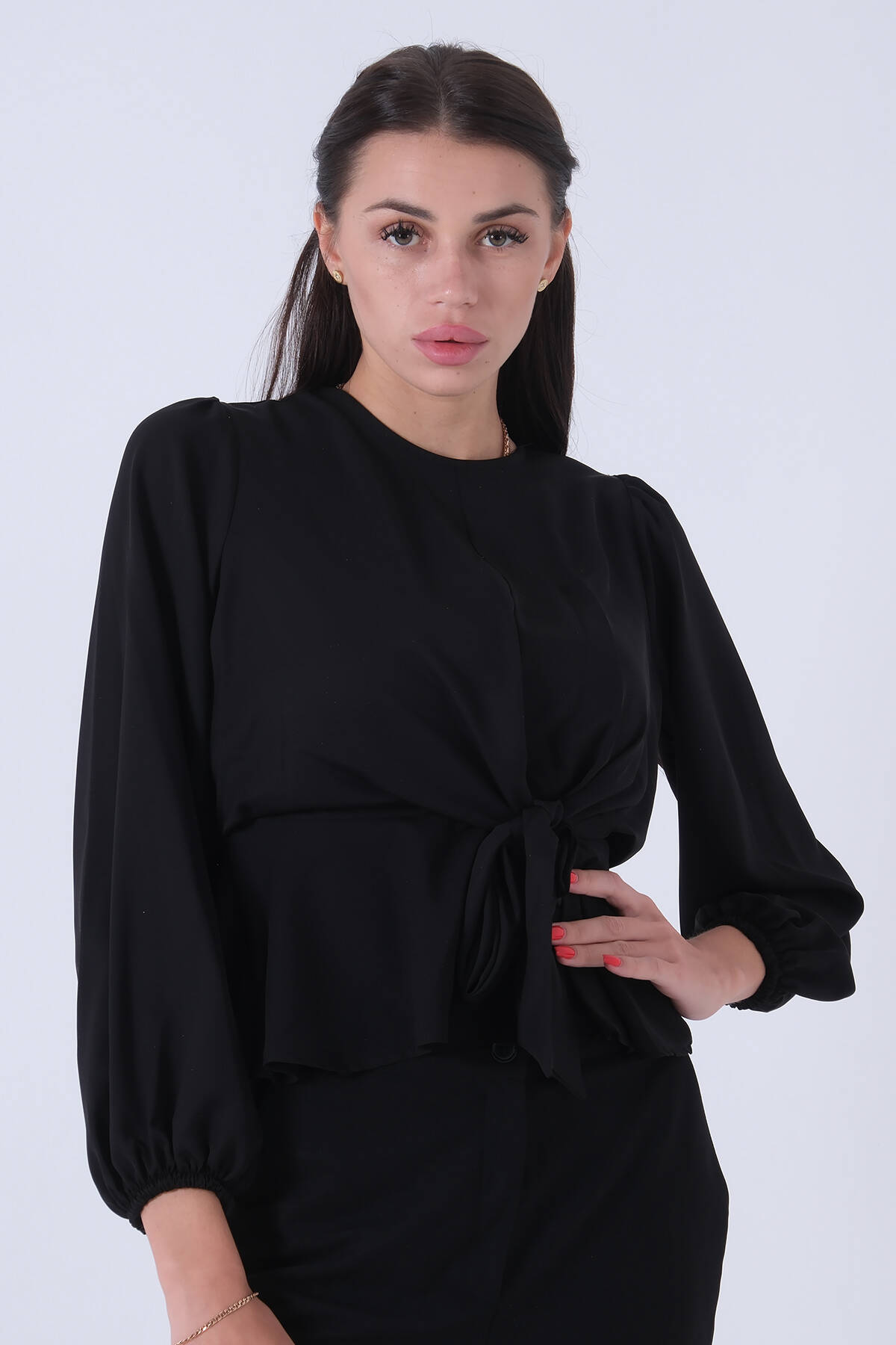 Siyah Beli Bağlama Detaylı Bluz 0806546.01 - Ardanewline
