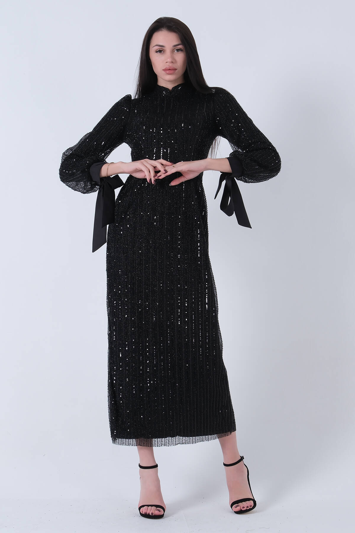 Siyah Bilek Ucu Saten Kurdele Pullu Tesettür Abiye 6502471.01 - Ardanewline