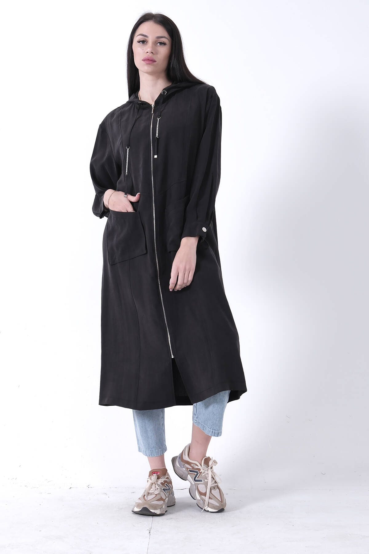 Siyah Çift Cep Detaylı Fermuar Kapamalı Kapüşonlu Kap 44510684.01 - Ardanewline (1)