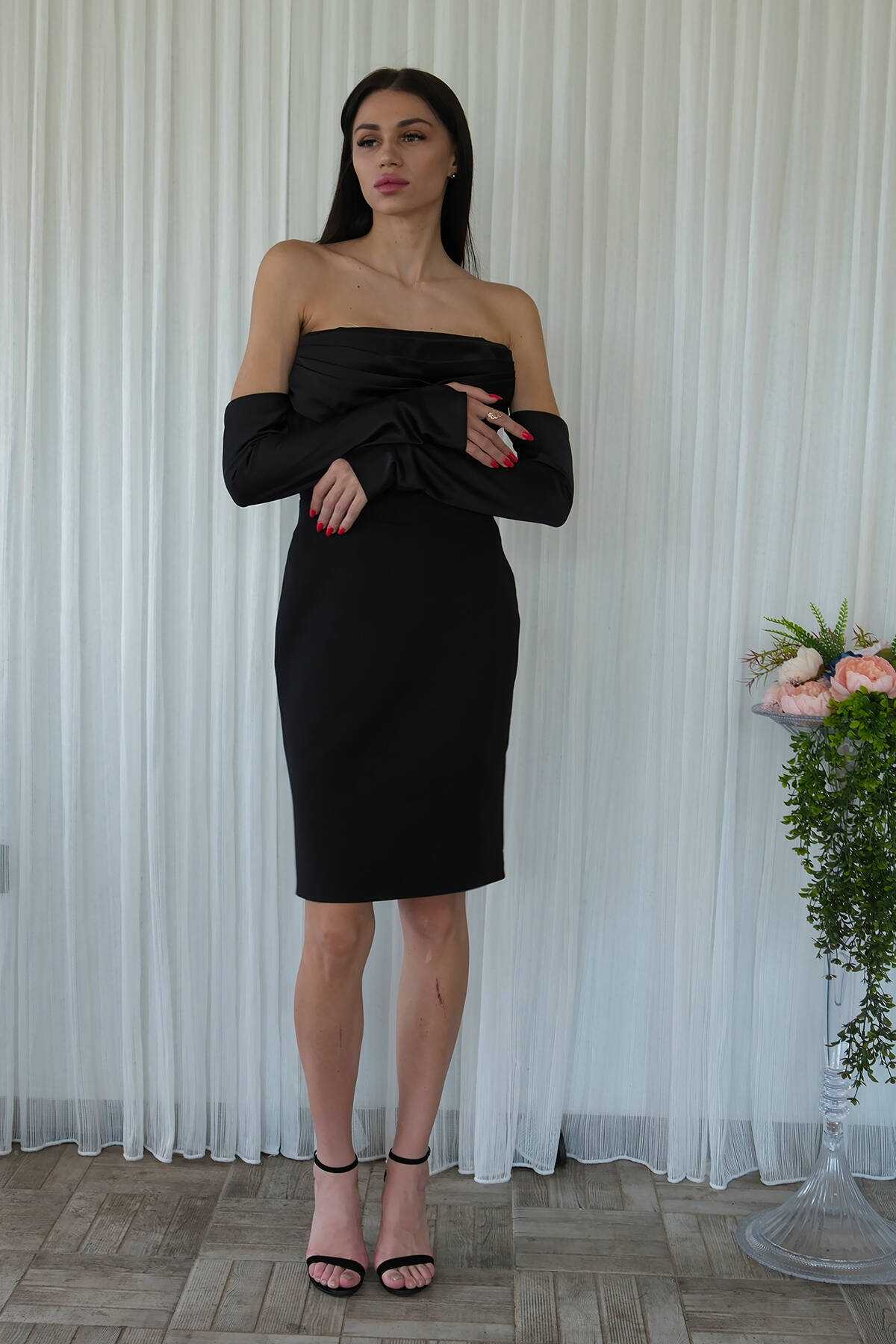 Siyah Drapeli Düğme Detaylı Mini Boy Abiye 9705537.01 - Ardanewline (1)