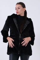 Siyah Fermuarlı Oversize Kapüşonlu Çift Cepli Peluş Mont 0108078.01 - 2