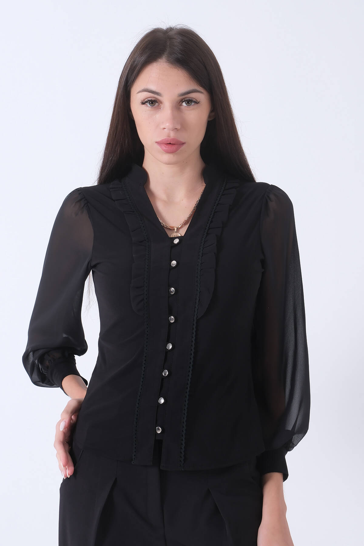 Siyah Fırfır Aksesuarlı Düğmeli Gömlek 4202760.01 - Ardanewline