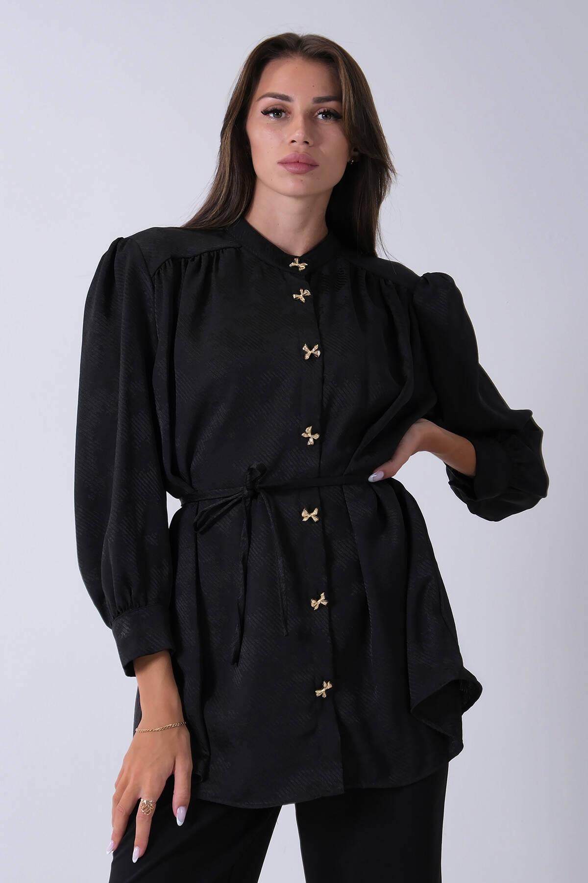 Siyah Hakim Yaka Bel Bağlamalı Desenli Tunik 4595333.01 - Ardanewline (1)