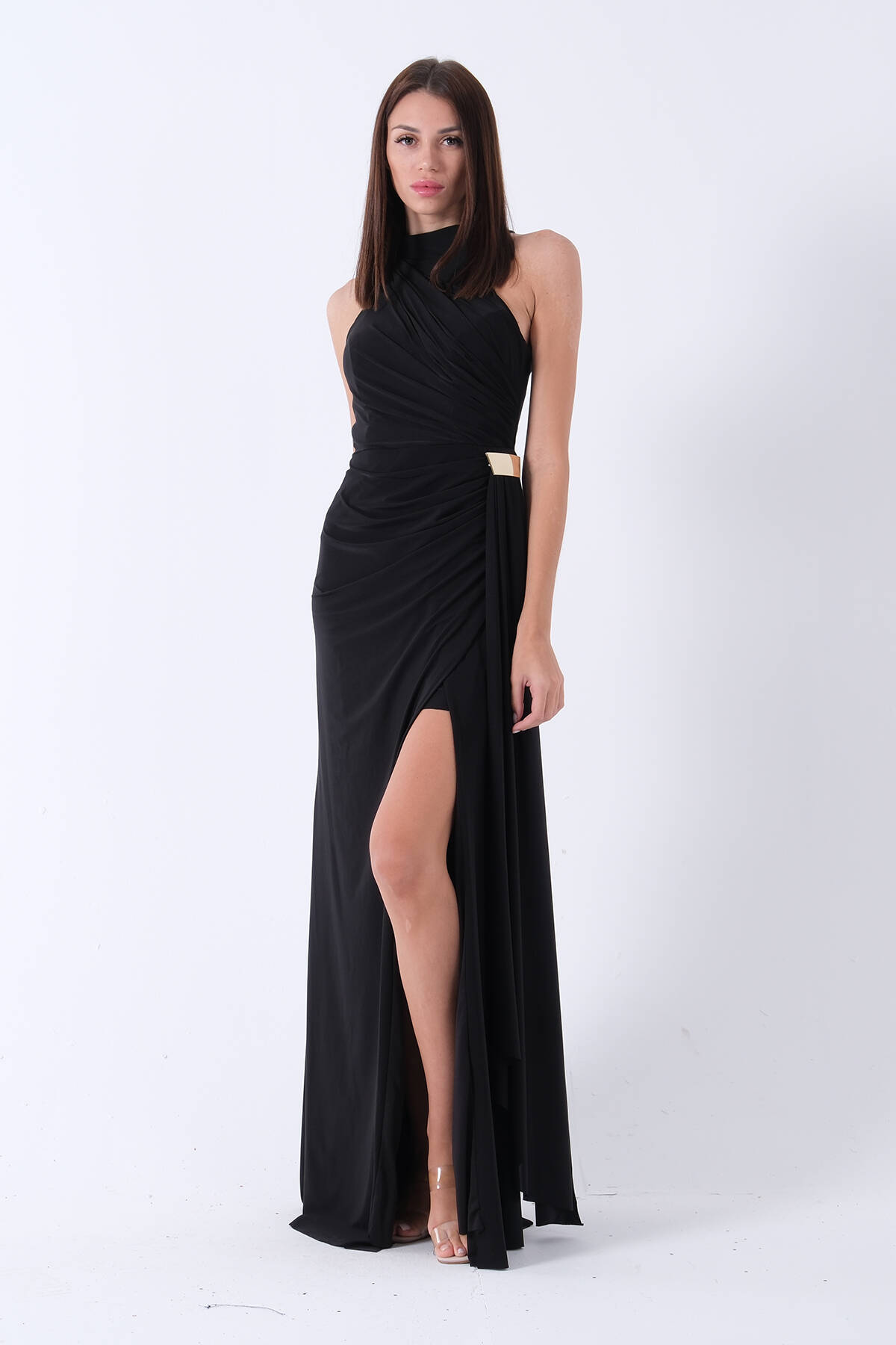 Siyah Halter Yaka Drapeli Beli Gold Toka Detaylı Straplez Abiye 9705862.01 - ArdaNewline (1)