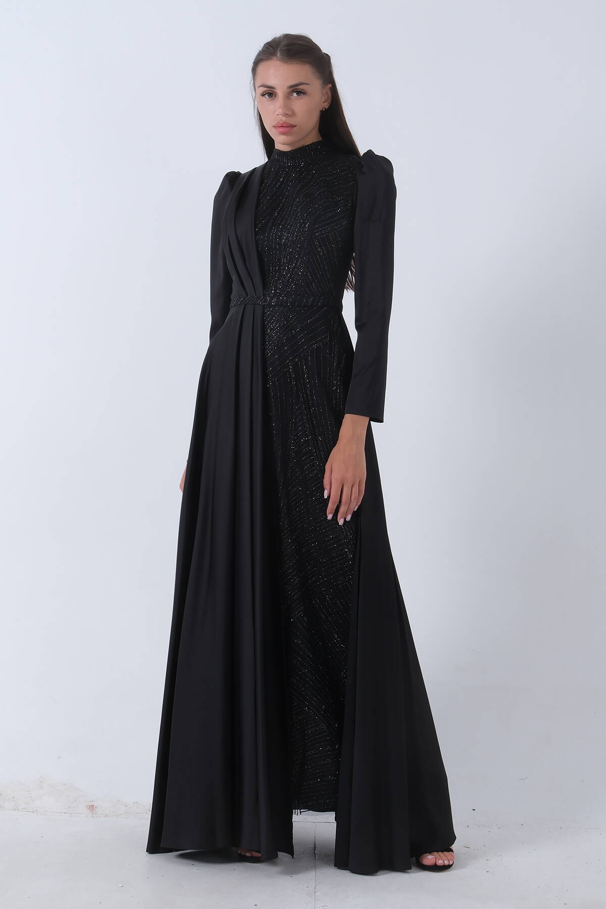 Siyah İç Kısmı Simli Saten Abiye 6502431.01 - Ardanewline